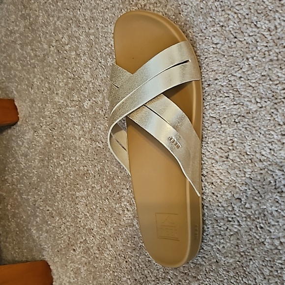 Reef Women's Cushion Spring Bloom Slide Sandal - Picture 8 of 10